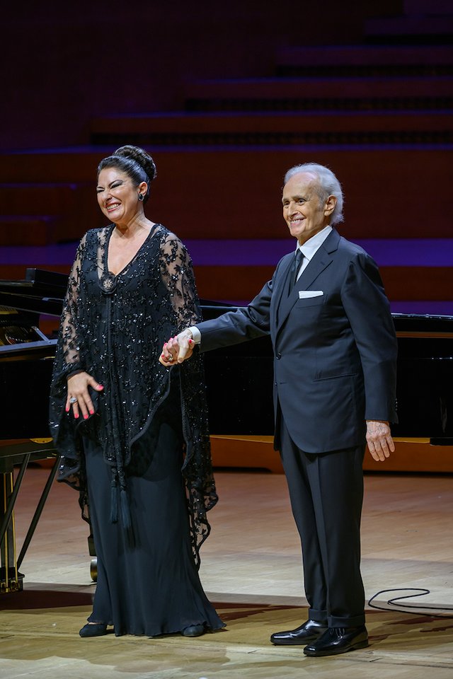 Montserrat Martí and Josep Carreras